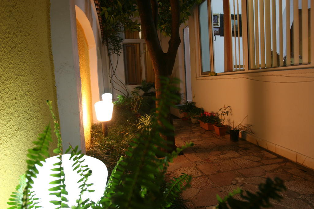 Guesthouse Pension Andrea Tiran Dış mekan fotoğraf